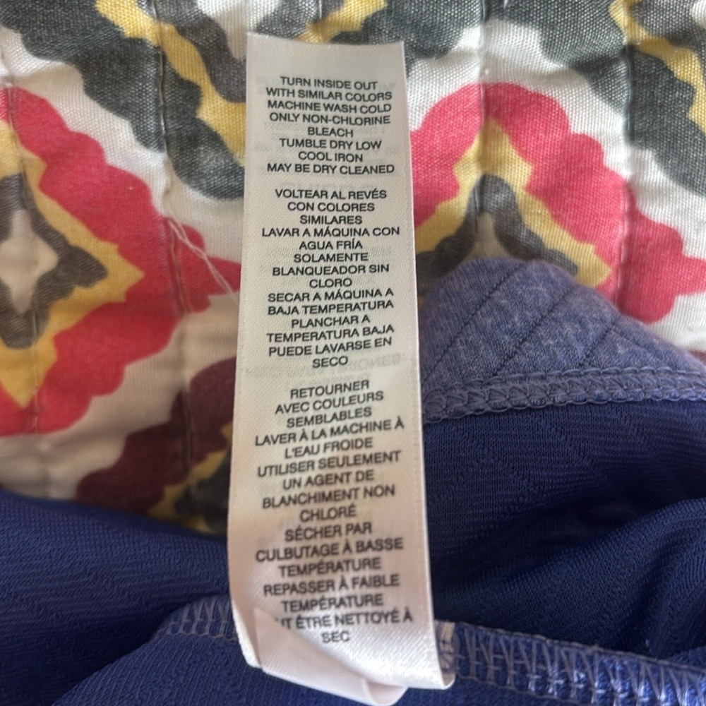 Dana Buchman Midi Skirt - Black with Pink and Green Floral size 4 - Picture 10 of 10